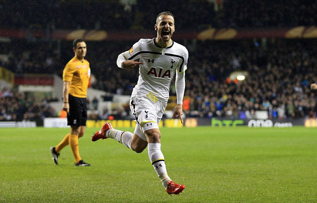 英超战报：希门尼斯绝杀，富勒姆1-0小胜桑德兰（英超快讯：希门尼斯压哨制胜，富勒姆1-0险胜桑德兰）