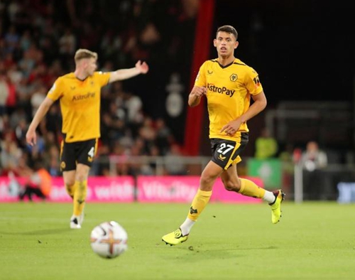 德转统计球员总身价前20国家／地区：英格兰巴西前2，日本上榜（德转公布球员总身价前20国家／地区榜：英格兰、巴西包揽前二，日本入围）