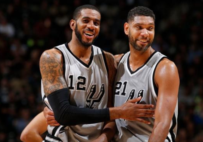 库普梅纳斯：我们想拿意杯冠军，但接下来要专注踢那不勒斯（库普梅纳斯：目标意杯夺冠，当下专注对阵那不勒斯）