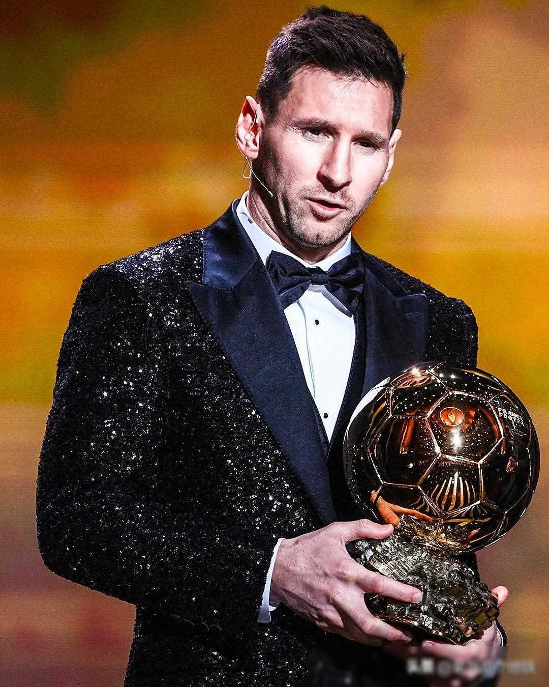 库里在30岁后单场40+次数达到45场，超越乔丹独占历史第一（库里30岁后40+场次达45场，超越乔丹独居历史第一）