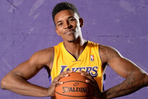 首尔中场郑承原：战成都一定要拿下3分；开放外援有积极影响（首尔中场郑承原：对阵成都志在全取三分，外援开放带来正面效应）