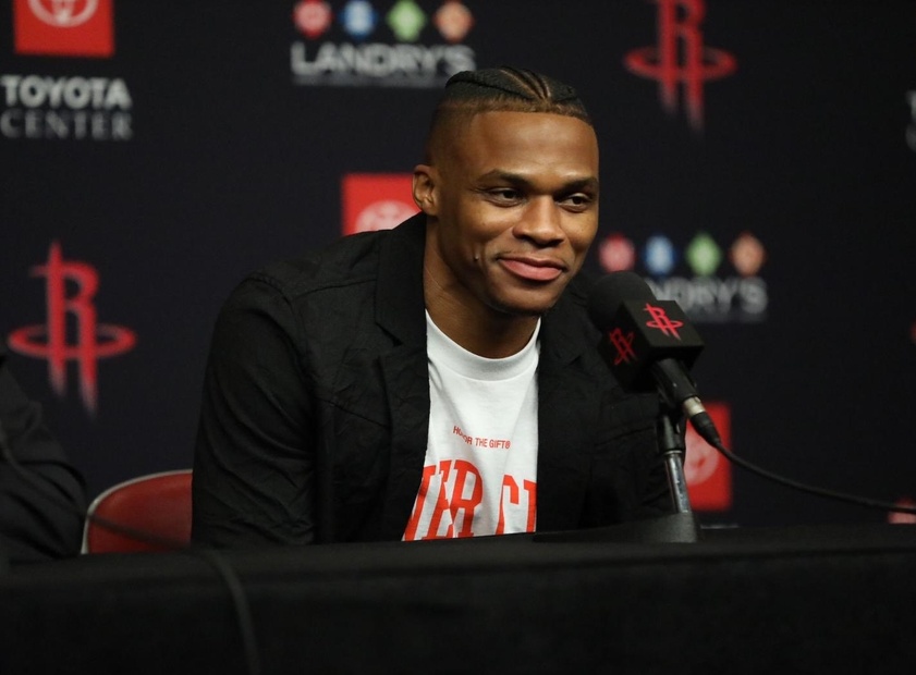 热刺1-1纽卡，孙兴慜本土告别战，布伦南、巴恩斯建功（热刺1-1战平纽卡：孙兴慜本土告别之战，布伦南与巴恩斯破门）