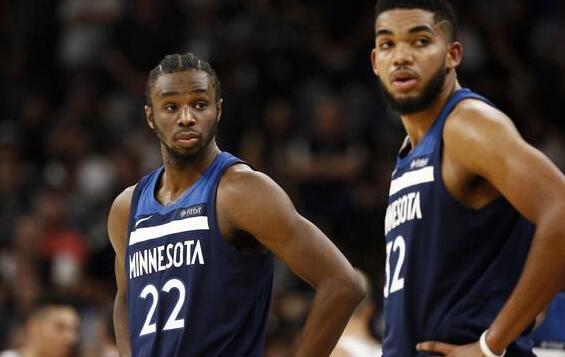 足球国足体脂数据公布，多名球员达标（国足体脂指标出炉，多名球员达标）