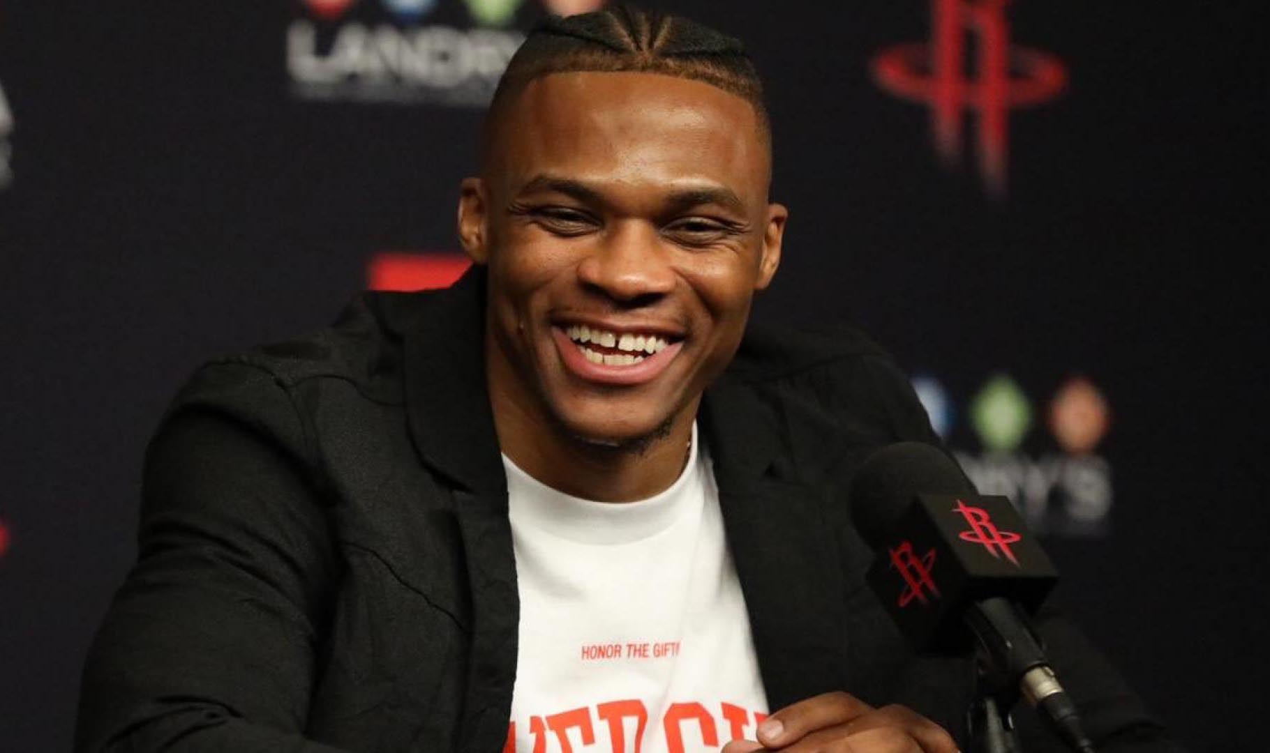 全运会｜排球女子成年组小组赛：江苏队胜云南队（全运会女排成年组小组赛：江苏队击败云南队）