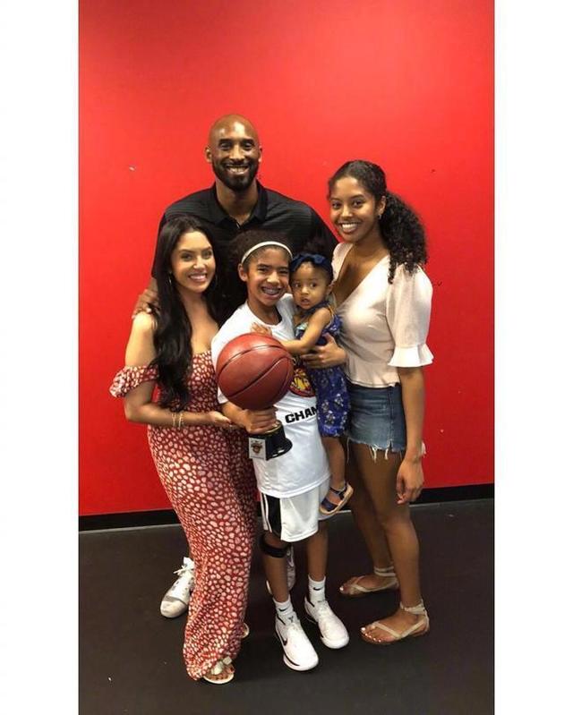 火箭连续输给西部垫底球队，杜兰特的经典循环加盟再遭球迷质疑！（火箭连输西部垫底队，杜兰特再演熟悉加盟循环遭球迷质疑）