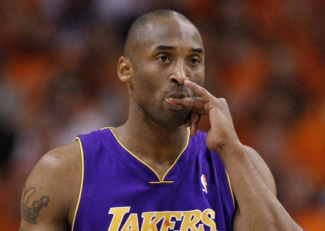 利物浦1-4惨败后帅位震动？罗马诺：俱乐部坚决支持斯洛特（1-4失利引帅位疑云？罗马诺：利物浦高层仍力挺斯洛特）