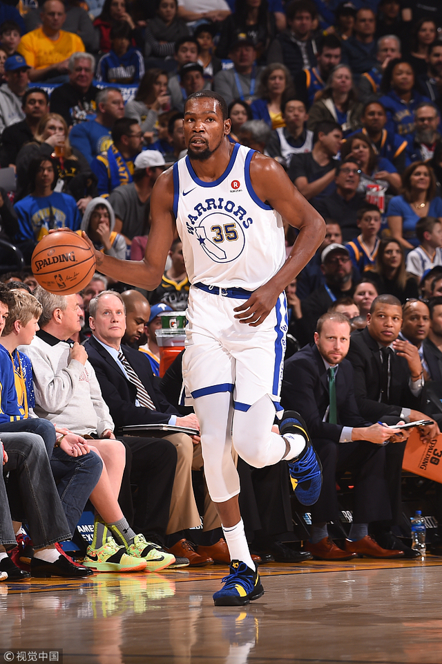 TA：亚马尔能在关键时刻站出来；巴萨需解决球队的防守问题（TA：亚马尔关键时刻挺身而出，巴萨必须解决防守短板）