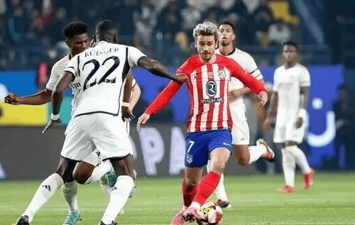 官方：梅西当选迈阿密国际年度MVP，阿尔巴年度最佳防守球员（迈阿密国际官宣：梅西夺年度MVP，阿尔巴当选年度最佳防守球员）